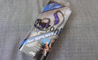 JVC スポーツイヤホン HA-EB75シリーズ パッケージ